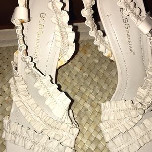 BCBG Nude Leather Stilettos Ladies Sz 7.5